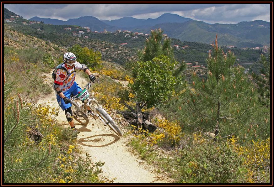 18/04/2010 Sestri Levante (GE). 1° prova PRO circuito SuperEnduro 2010